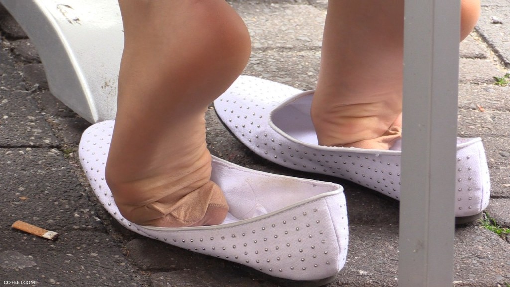 Shoeplay crocs tania full pics clips4sale best adult free photos
